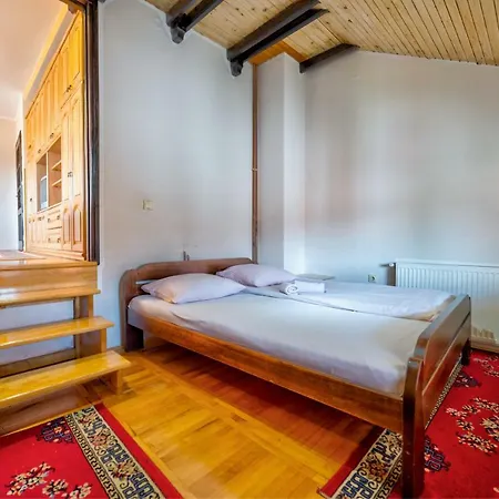 Kuca Za Odmor Zunic Maison d'hôtes Zlatibor