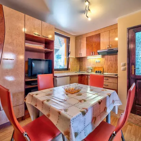 Kuca Za Odmor Zunic 3*